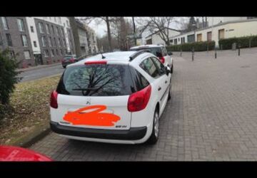 Peugeot 207 60.000 km 3.250 &euro; Köln 51103