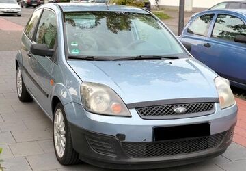 Ford Fiesta 174.000 km 1.790 &euro; Köln 51063