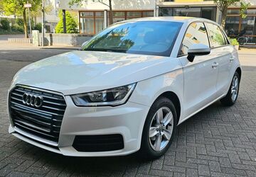 Audi A1 82.000 km 11.990 &euro; Köln 50674