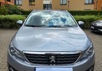 Peugeot 308 116.000 km 12.600 &euro; Köln 51107