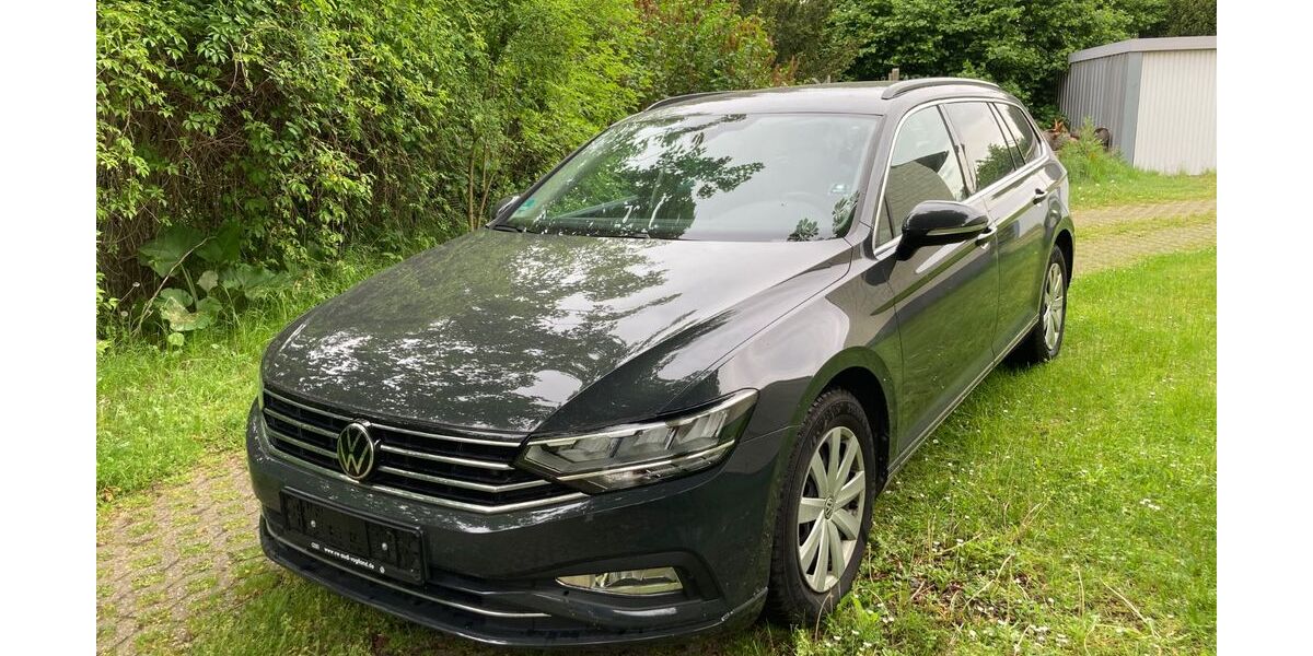 VW Passat 102.417 km 15.950 &euro; Köln 50769