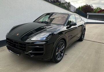 Porsche Cayenne 1.980 km 163.990 &euro; Köln 50667