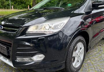Ford Kuga 94.000 km 6.950 &euro; Köln 51107