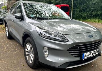 Ford Kuga 101.000 km 22.500 &euro; Köln 50999