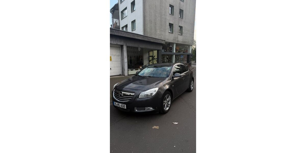 Opel Insignia 141.000 km 5.700 &euro; Köln 50677