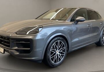 Porsche Cayenne 12.012 km 104.800 &euro; Köln 50823