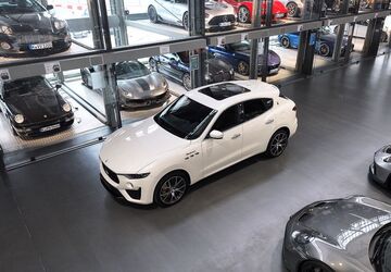 Maserati Levante 43.200 km 59.500 &euro; Köln 50829