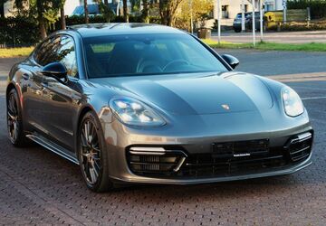 Porsche Panamera 146.000 km 55.949 &euro; Hennef 53773
