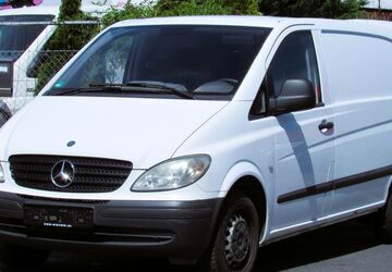 Mercedes-Benz Vito 274.000 km 2.990 &euro; Köln-Rath 51107