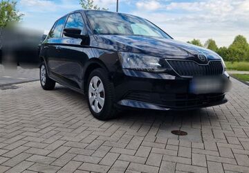 Skoda Fabia 183.000 km 5.500 &euro; Köln 51145
