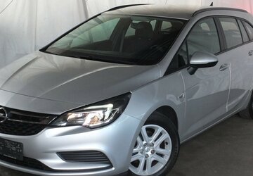 Opel Astra EDITION NAVI KLIMA TEMPOMAT BLUETOOTH 99.125 km 7.950 &euro; Köln 50858