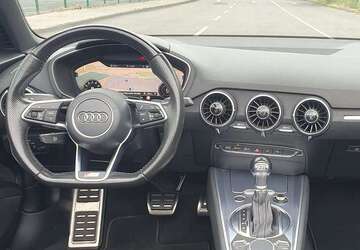 Audi TT 93.000 km 24.999 &euro; Köln 51067