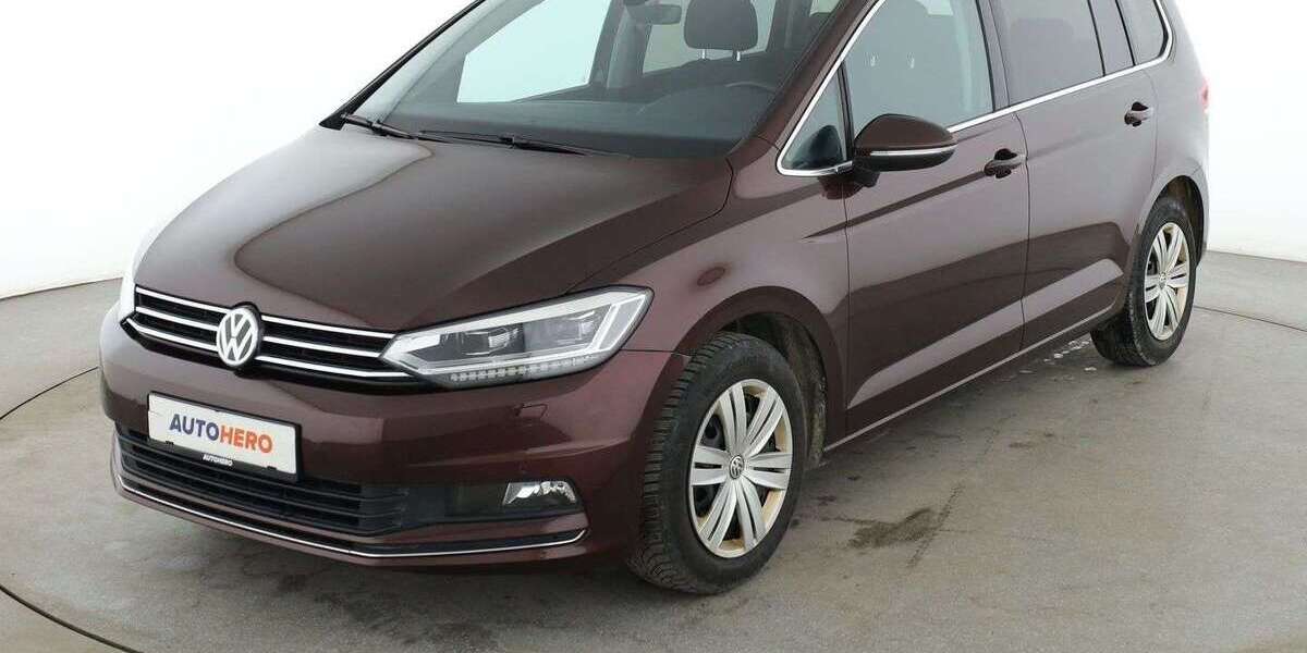 VW Touran 110.453 km 19.280 &euro; Köln 50739