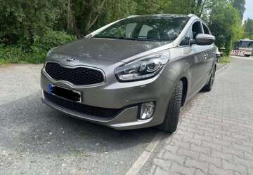 Kia Carens 250.000 km 6.500 &euro; Altstadt-Süd (Köln) 50676