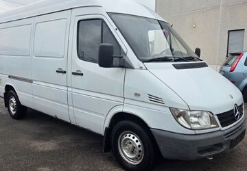 Mercedes-Benz Sprinter 231.500 km 5.495 &euro; Köln 50827