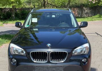 BMW X1 200.000 km 5.390 &euro; koeln 51105