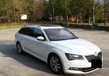 Skoda Superb 97.000 km 18.000 &euro; Köln 50667