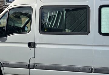 Renault Master 80.000 km 8.500 &euro; Solingen 42651