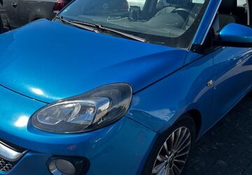 Opel Adam 171.000 km 4.999 &euro; Köln 51145