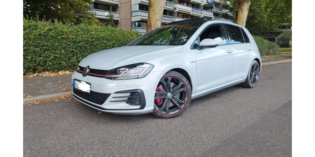 VW Golf 115.000 km 19.500 &euro; Köln 50858
