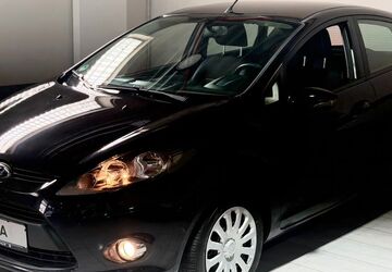 Ford Fiesta 63.085 km 5.270 &euro; Köln 50739