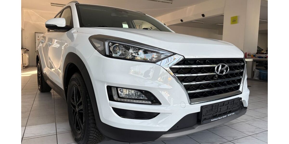Hyundai TUCSON 58.085 km 18.950 &euro; Köln 50767