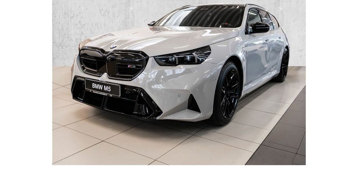 BMW M5 1.931 km 135.490 &euro; Köln-West 50858