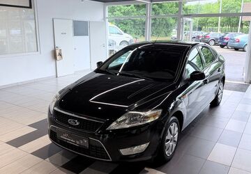Ford Mondeo 125.186 km 5.350 &euro; Köln 51103