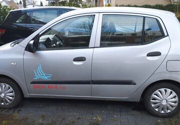 Hyundai i10 208.000 km 1.690 &euro; Köln 50735