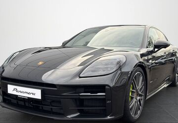 Porsche Panamera 8.000 km 144.950 &euro; Bonn 53119