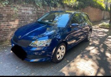 Skoda Fabia 27.350 km 6.900 &euro; Köln 50858