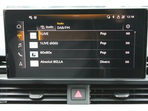 Audi A4 Avant TDi Quatt S-Line Navi AHK Standh Matrix 9.000 km 39.950 &euro; Bonn 53225
