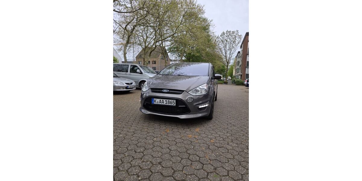 Ford S-Max 270.000 km 5.900 &euro; Köln 51107