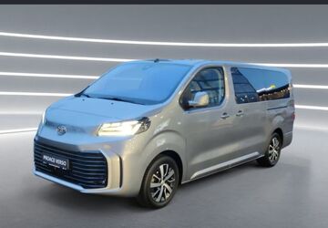 Toyota Proace (Verso) 24.595 km 42.490 &euro; Köln 51149