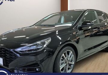 Hyundai i30 23.779 km 21.490 &euro; Köln 51145