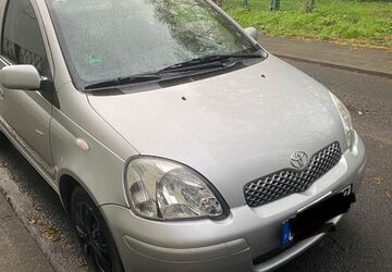 Toyota Yaris 132.000 km 1.850 &euro; Köln 51061
