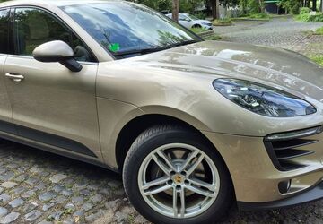 Porsche Macan 104.143 km 35.300 &euro; Köln 50939