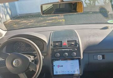 VW Touran 223.000 km 2.500 &euro; Köln 50829