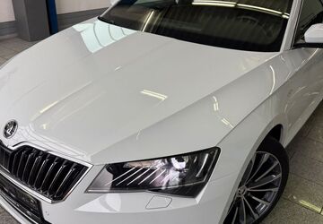 Skoda Superb 136.589 km 19.790 &euro; Köln 50829
