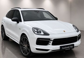 Porsche Cayenne 31.950 km 66.950 &euro; Köln 50674