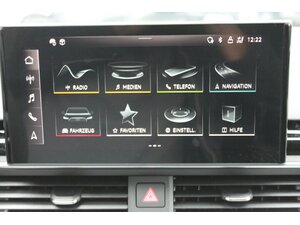 Audi A4 Avant TDi Quatt S-Line Navi AHK Standh Matrix 9.000 km 39.950 &euro; Bonn 53225