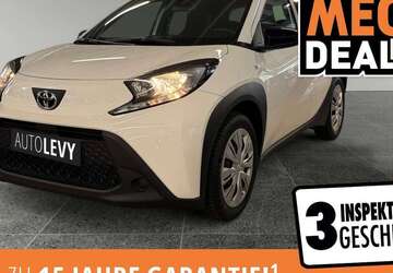 Toyota Aygo 3.926 km 16.970 &euro; Köln 50825