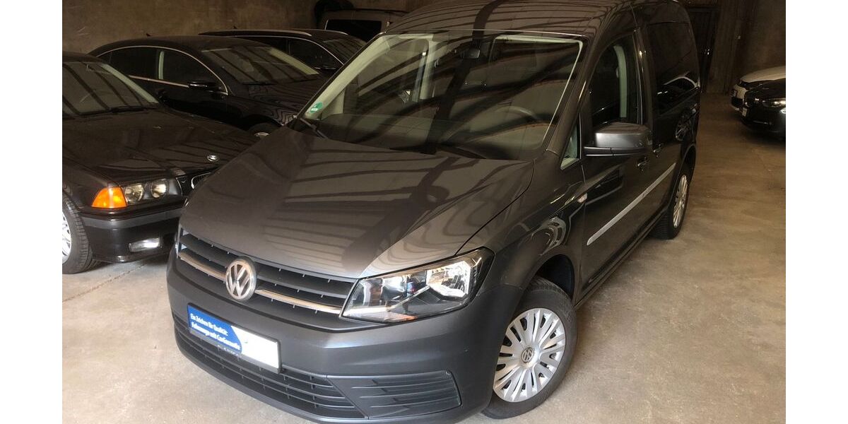 VW Caddy 144.603 km 12.390 &euro; Köln 50933