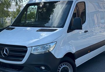 Mercedes-Benz Sprinter 217.744 km 18.950 &euro; Hilden 40721