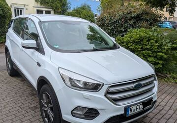 Ford Kuga 82.050 km 12.990 &euro; Köln 50827