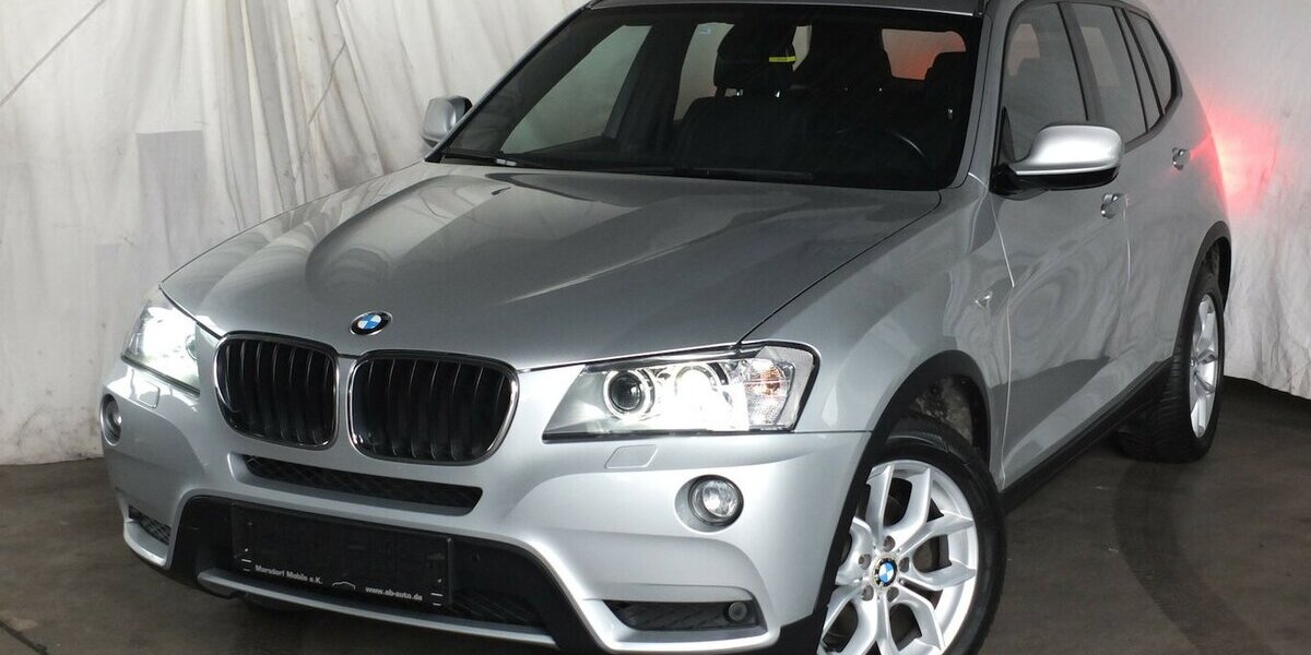 BMW X3 xDrive 20 d XENON NAVI TEILLEDER PDC STEPTRONIC 174.544 km 12.998 &euro; Köln 50858