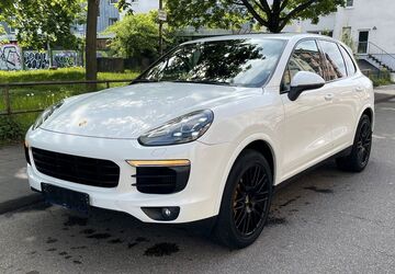 Porsche Cayenne 204.098 km 28.200 &euro; Köln 51105