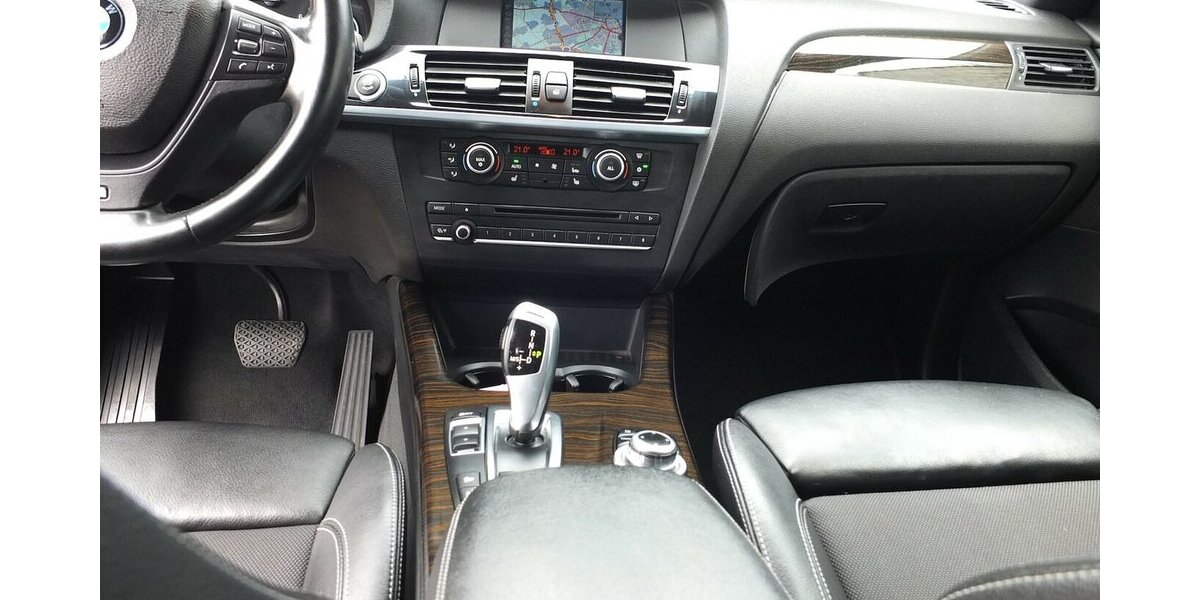 BMW X3 xDrive 20 d XENON NAVI TEILLEDER PDC STEPTRONIC 174.544 km 12.998 &euro; Köln 50858