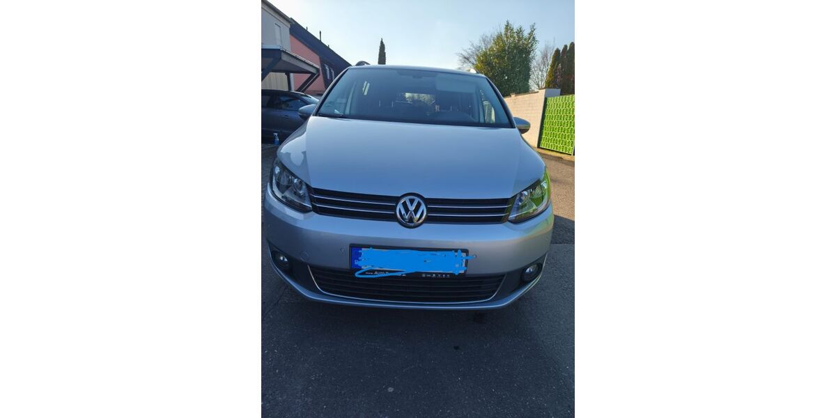 VW Touran 195.000 km 6.200 &euro; Köln 50997
