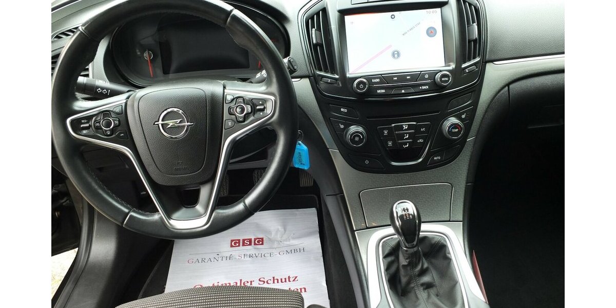 Opel Insignia EDITION NAVI PARKPILOT/KAMERA 17 Zoll LMF 96.093 km 10.798 &euro; Köln 50858